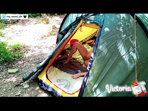 ❤️ ຖ່າຍໃນກ້ອງຖ່າຍຮູບ Passionate jerk off Stranger in a tent ️ ໜັງໂປ້ ທີ່ lo.xxxdl.ru ﹏
